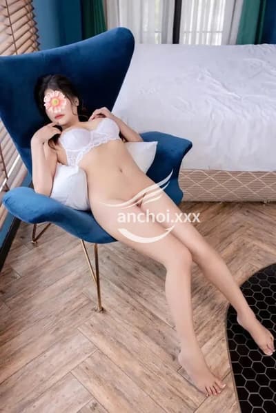 Thảo Xinh ❤️ngực thật 100% gợi cảm và cuốn hút 