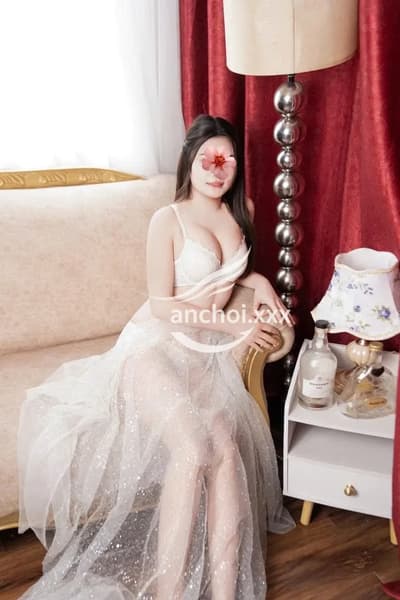 ✨BÍCH PHƯƠNG❣️MASSAGE TÌNH CẢM DÂM XINH MƠN MỞN