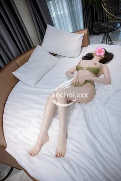 🌸 TÚ UYÊN 🌸🌸🌸- GÁI MIỀN NAM VẺ ĐẸP RẠNG NGỜI - VÚ TO MÔNG MẨY - KHOÁI CẢM DỤC VỌNG