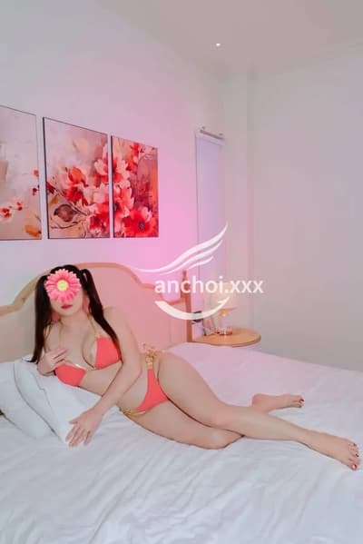 HOT NGỌC HÂN ,MÔNG VÚ TO TRÒN, DÁNG CAO, SIÊU DÂM