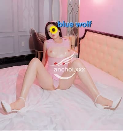 Quỳnh Anh_siêu mẫu vô cùng xinh đẹp với quả body căng đét
