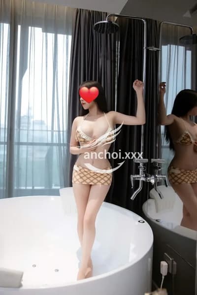 GÁI XINH BÉ SAM_ KHUÔN MẶT ẤN TƯỢNG_DA TRẮNG CHÂN DÀI_LÀM TÌNH MAX PHÊ