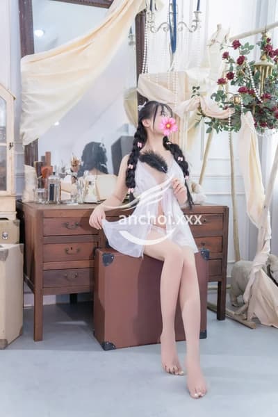 TIỂU BỐI 165cm XINH XẮN, NGỰC ĐẸP, DÁNG CHUẨN DỊU DÀNG
