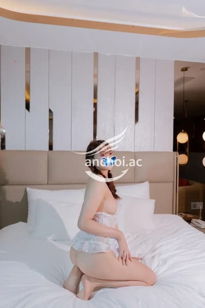 Quỳnh Trang 170cm Xinh Xắn, Ngọt Ngào, Dáng Đẹp,Rất Yêu Nghề