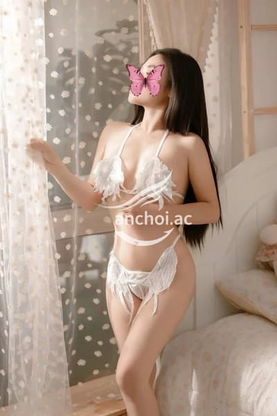 NEW THIÊN KIM 2K3 EM GÁI LOLI NHỎ XINH,CHIỀU KHÁCH CHĂM CHỈ BÚ KU