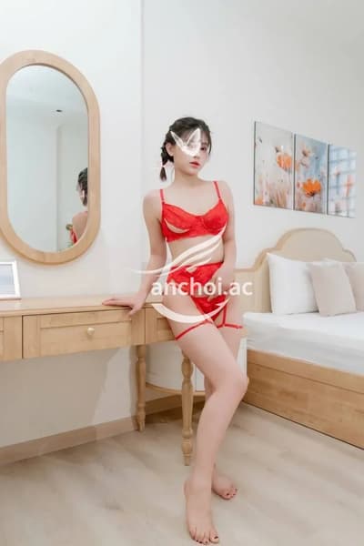 NEW TEEN DIỆU ANH - DỄ THƯƠNG DÁNG ĐẸP TI HỒNG 
