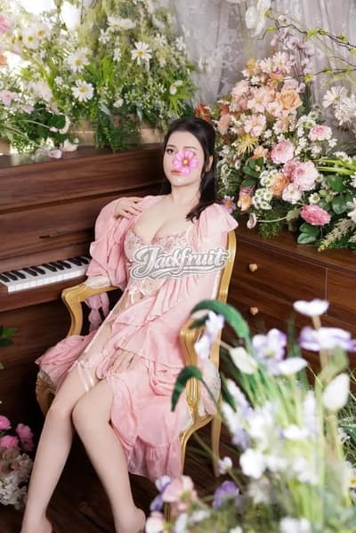 HUYỀN ANH - HÀNG MỚI SIÊU CHIỀU KHÁCH