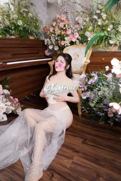 HUYỀN ANH - HÀNG MỚI SIÊU CHIỀU KHÁCH