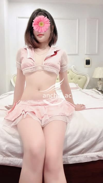 BÉ GẤU XINH NON MƠN MỞN.