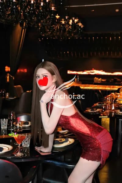 Cát Tiên_ Hotgirl xinh đẹp, body nuột như người mẫu