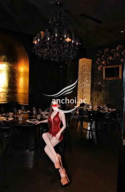 Cát Tiên_ Hotgirl xinh đẹp, body nuột như người mẫu