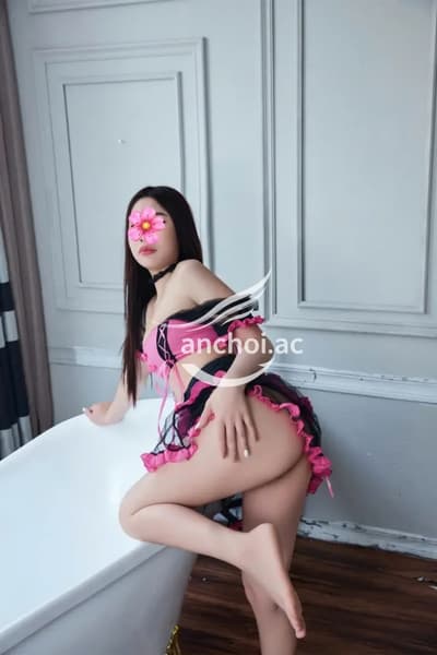💕Bảo Nhi 💋 Mặt xinh kute bú liếm mông siêu nẩy