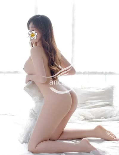 Lê Na_ Gái xinh chiều khách, làm tình cực phê