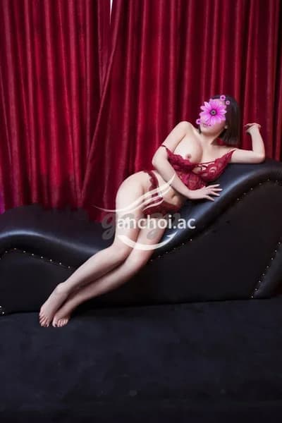 THU HƯƠNG - xinh ngon - dâm chất - Service chuẩn tê tái
