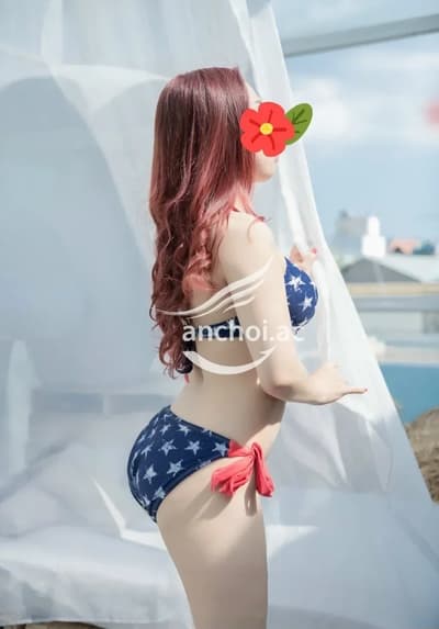 Nhi múp,da trắng,dâm.