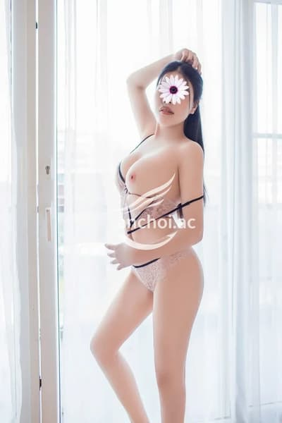 Tú Anh - Siêu Mẫu Điện Ảnh 1m65 !