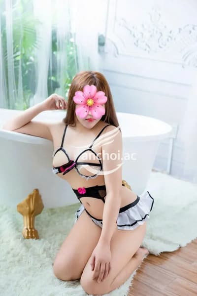 Ngọc ruby, chiều khách như người yêu