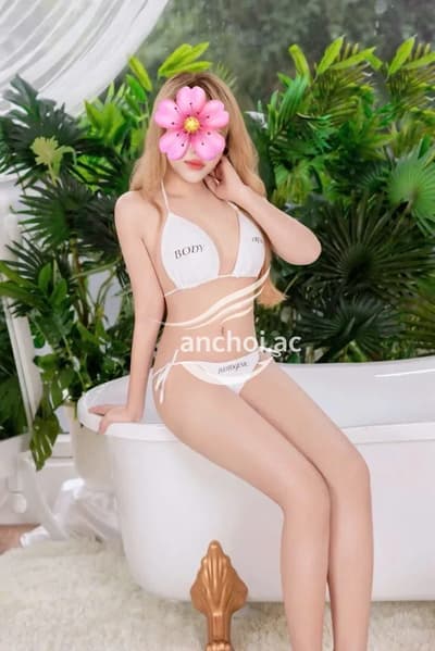 Ngọc ruby, chiều khách như người yêu
