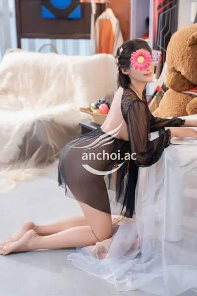 Hà Linh - Vú To, Bướm mướt, làm tình bảo phê