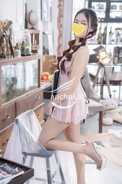 HUẾ AN EM GÁI CAO RÁO XINH XẮN MỚI VÀO NGHỀ ĐI LÀM 