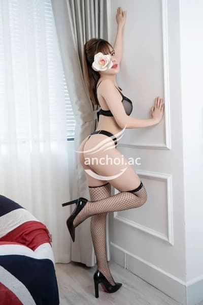 Diệu Nhi_ Gái xinh chiều khách, làm tình cực phê