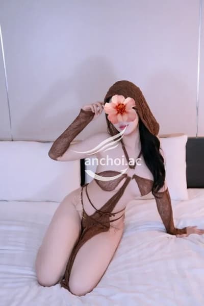 Gái gọi Hà My 1953 - Vú bím tuyệt đẹp, dâm đãng chiều khách hết mình.
