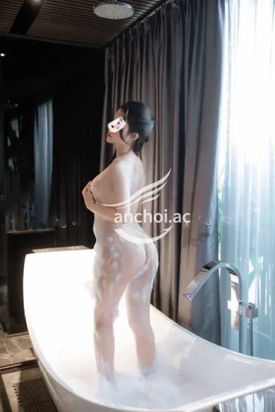 Đan Thy 7340 - Hot Girl Sang Chảnh - Mặt Xinh Da Trắng - Vú To Body Chuẩn - Tình Cảm Chiều Khách