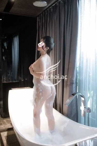 Đan Thy 7340 - Hot Girl Sang Chảnh - Mặt Xinh Da Trắng - Vú To Body Chuẩn - Tình Cảm Chiều Khách