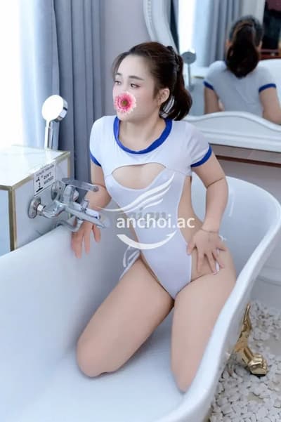 *LYLY EM SINH VIÊN* DA TRẮNG - MẶT XINH - LÀM TÌNH SƯỚNG HẾT Ý [2532]