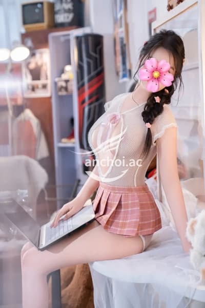 Linh Chi 2k6- Baby mới lớn, xinh xắn, đáng yêu, ngực căng tròn