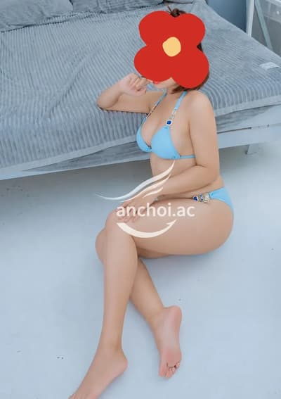Ngọc múp, dâm, nhiệt tình 