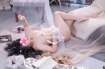 YẾN NHI XINH XẮN VÚ TO KẸP XÚC XÍCH SEXY DÂM CHIỀU KHÁCH HÀNG