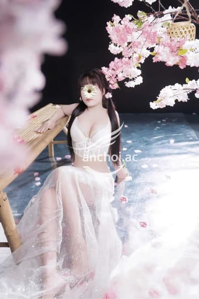 BÉ VY - GƯƠNG MẶT XINH XẮN TÌNH CẢM NHẸ NHÀNG 