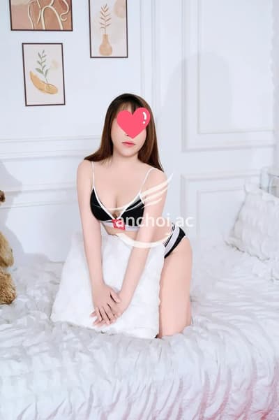 Như Loan- em hàng ngọt nước nhẹ nhàng, thân thiện!!!!