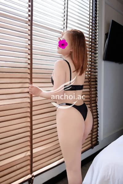 GÁI XINH PHƯƠNG NGUYỄN _ LÀM TÌNH BAO PHÊ _ BODDY GỢI CẢM _ GIÁ HỢP LÝ.