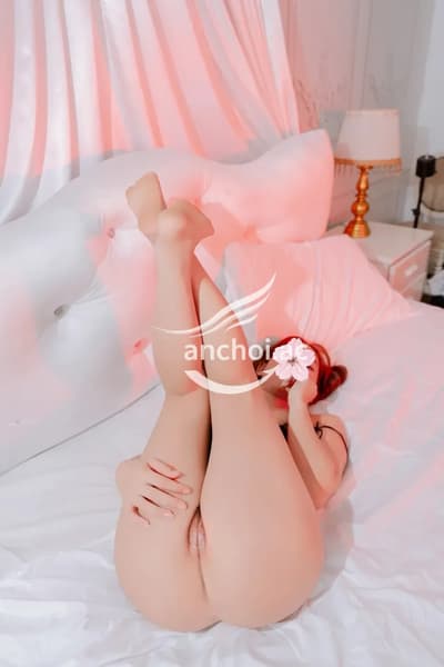BÉ BÔNG - MỚI TỪ QUÊ LÊN LÀM LẦN ĐẦU TIÊN BÍM KHÍT NHIỀU NƯỚC MẶT XINH