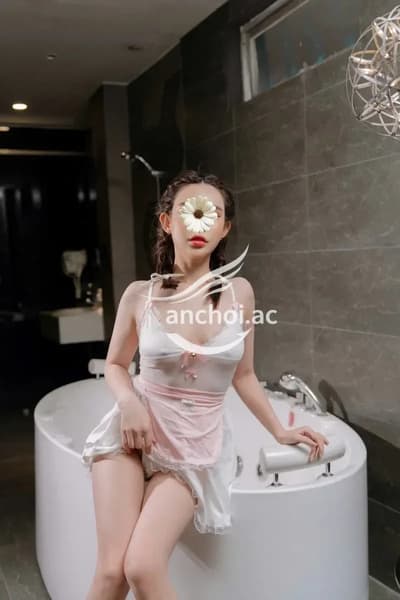 BÉ XOÀI- EM GÁI 2K4 NON TƠ MẶT XINH LÀM TÌNH CỰC PHÊ
