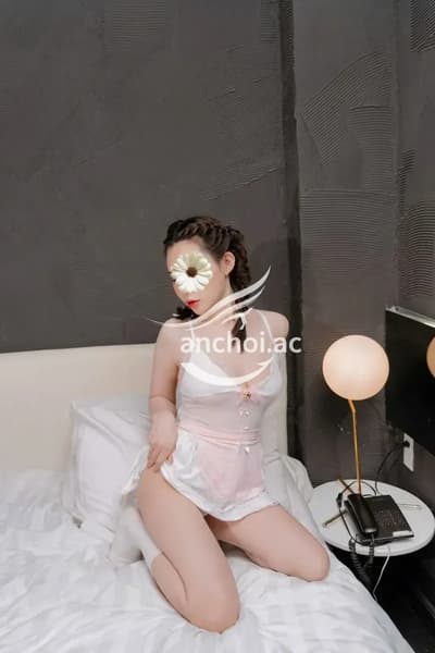 BÉ XOÀI- EM GÁI 2K4 NON TƠ MẶT XINH LÀM TÌNH CỰC PHÊ