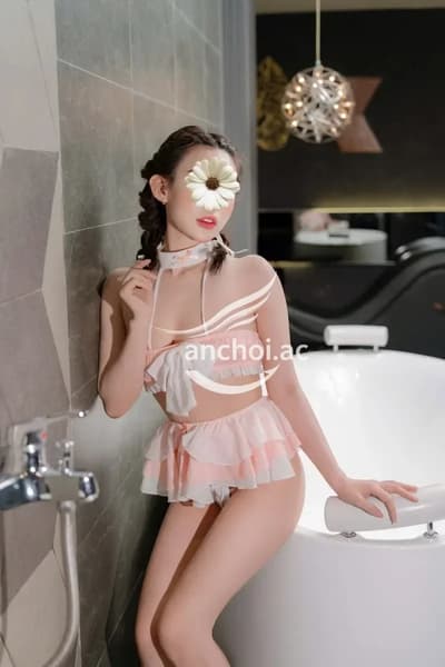BÉ XOÀI- EM GÁI 2K4 NON TƠ MẶT XINH LÀM TÌNH CỰC PHÊ