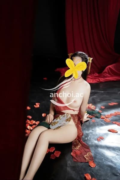 Yến Linh - xinh ngoan dâm - ngon hơn nyc