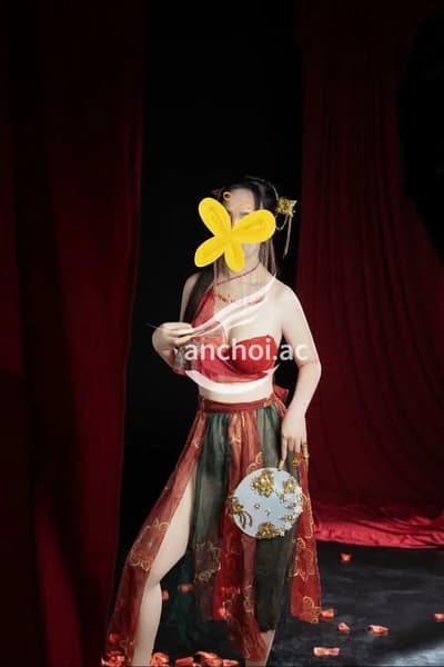 Yến Linh - xinh ngoan dâm - ngon hơn nyc