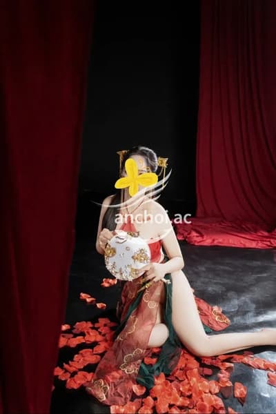 Yến Linh - xinh ngoan dâm - ngon hơn nyc