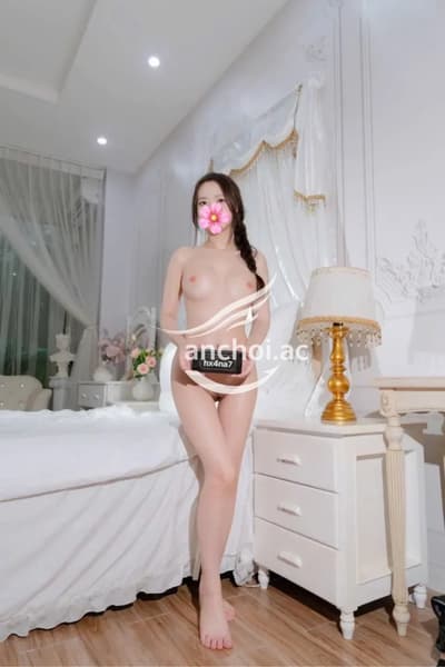 PHƯƠNG NHI 2K7 DÁNG ĐẸP, NGỰC CĂNG TRÒN, CỰC KỲ XINH XẮN