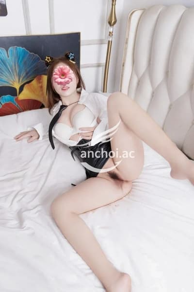 SUZY CÔ CHỦ TIỆM TATTOO CÁ TÍNH MỚI TINH VỪA VÀO NGHỀ