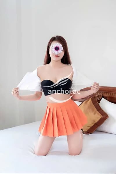 Linh Tây - Xinh Dâm Ngoan Chiều Khách Bím Múp Bót