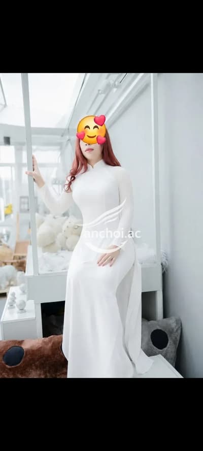 Ngọc nhi,dâm đãng ,nứng lồn.