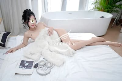 QUỲNH HƯƠNG- 2K4 EM GÁI NON TƠ CỰC XINH CỰC DÂM