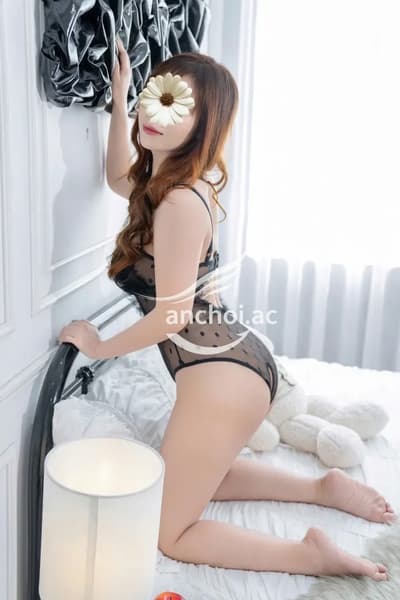 ÁNH LINH - EM GÁI MỘC MẠC ĐÁNG YÊU 