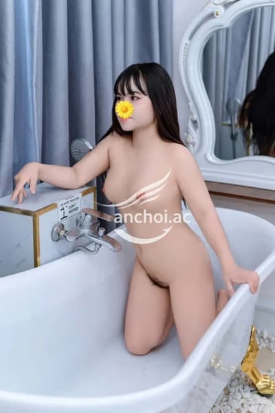 Hot(Gái Non)Như Ý-2k7.Dâm Dâm Cô Nương Mới vào nghề