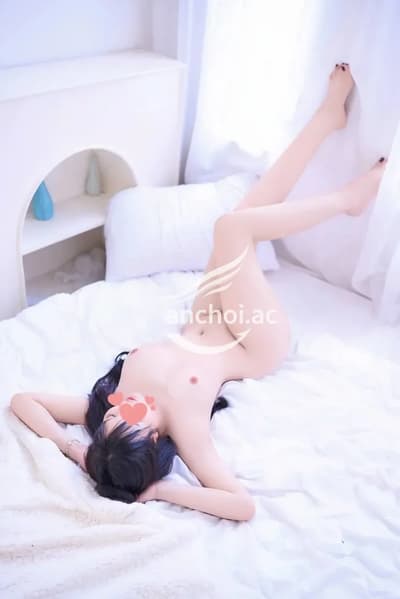 LINH NHI SUPER GÁI GỌI CAO CẤP XINH NGON DÂM CHIỀU KHÁCH